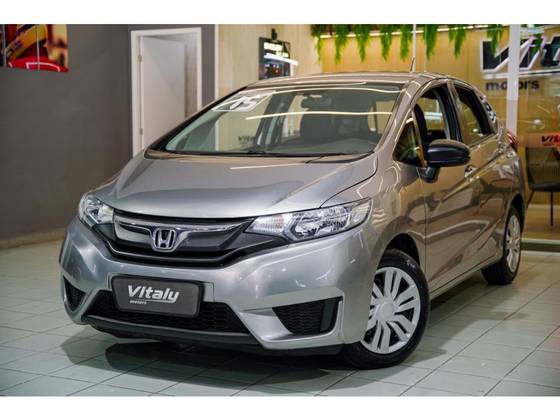 HONDA FIT 1.5 DX 16V FLEX 4P MANUAL HONDA FIT 1.5 DX 16V FLEX 4P MANUAL